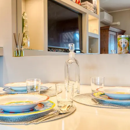 Caseospitali - Casa Di Bibi, Colorato Ed Elegante Bilocale Vicino Al Naviglio Martesana Per 4 Appartamento *