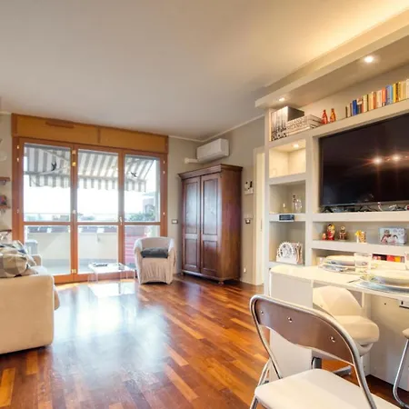 Caseospitali - Casa Di Bibi, Colorato Ed Elegante Bilocale Vicino Al Naviglio Martesana Per 4 *